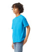 Gildan Youth Heavy Cotton T-Shirt heather sapphire ModelSide