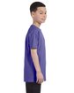 Gildan Youth Heavy Cotton T-Shirt violet ModelSide