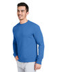 vineyard vines Men's Garment-Dyed Crew kingfisher_494 ModelQrt