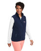 vineyard vines Ladies' Harbor Fleece Vest vineyrd navy_410 ModelQrt