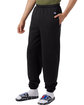 Champion Unisex Powerblend Fleece Sweatpant black ModelQrt